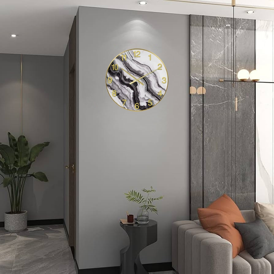 Moderna steklena stenska ura z marmornim dizajnom