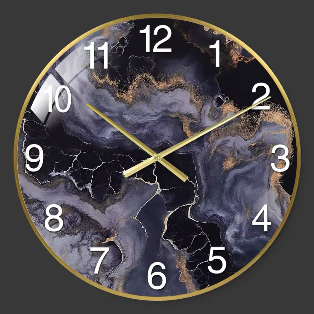 Moderna steklena stenska ura z marmornim dizajnom