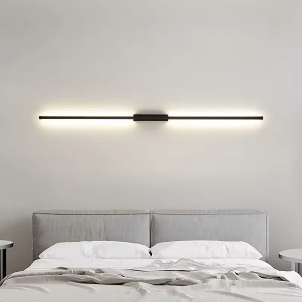 Nastavljiva LED stenska svetilka v skandinavskem slogu