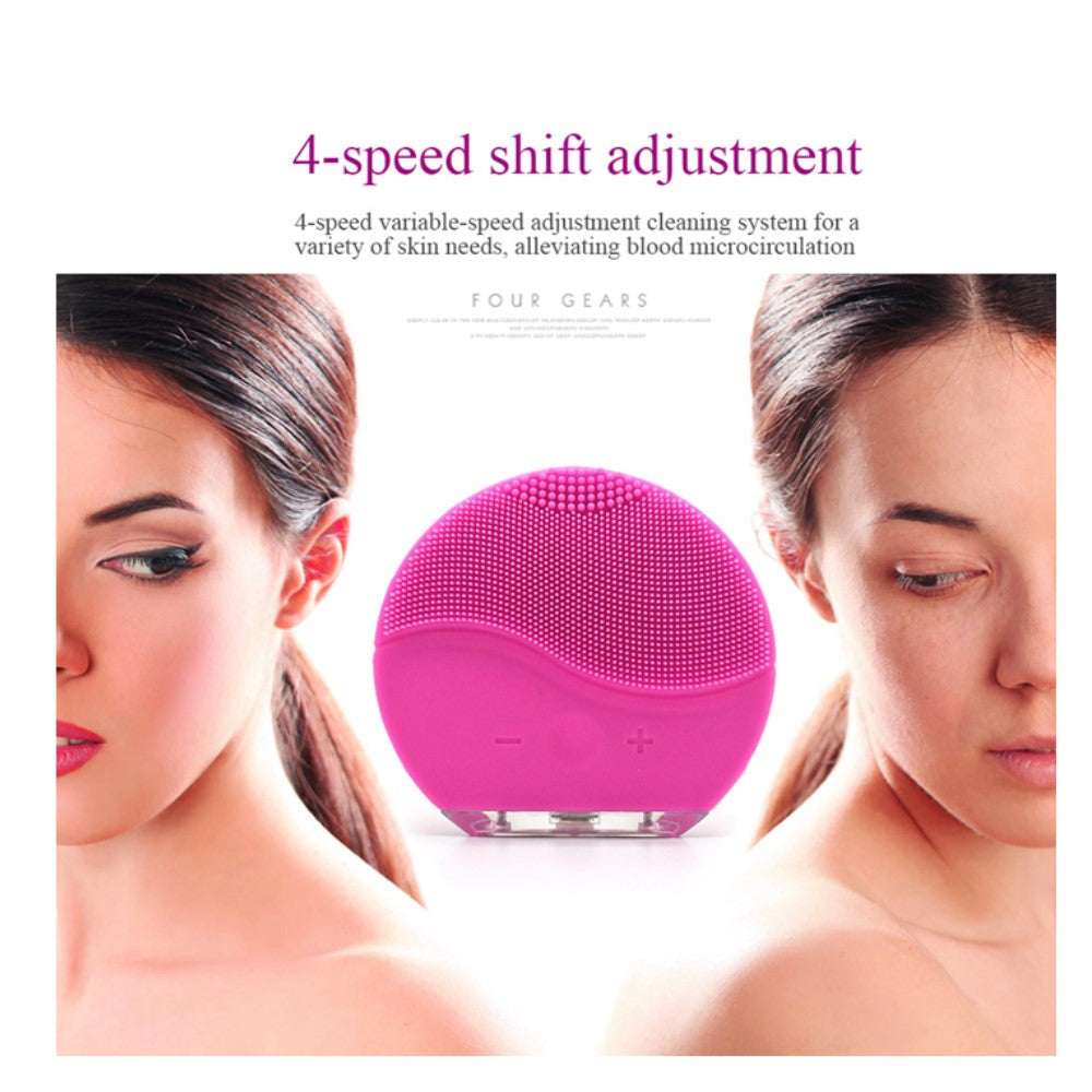 Naprava za čiščenje in masažo obraza