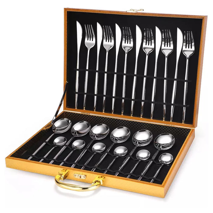 Set jedilnega pribora 